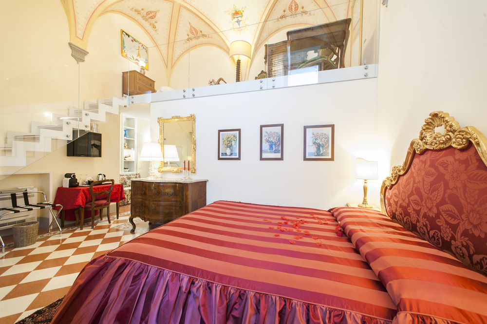 Residenza D'Epoca Palazzo Borghesi Bed & Breakfast เซียนา ภายนอก รูปภาพ