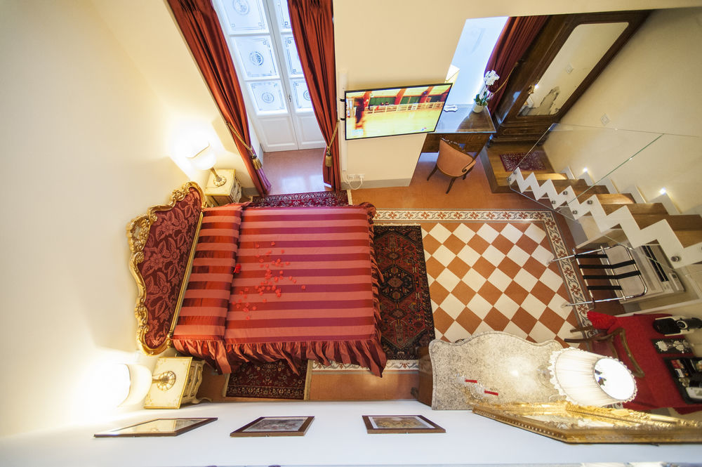 Residenza D'Epoca Palazzo Borghesi Bed & Breakfast เซียนา ภายนอก รูปภาพ