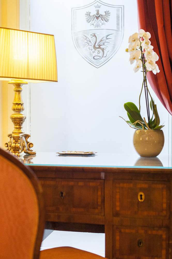 Residenza D'Epoca Palazzo Borghesi Bed & Breakfast เซียนา ภายนอก รูปภาพ